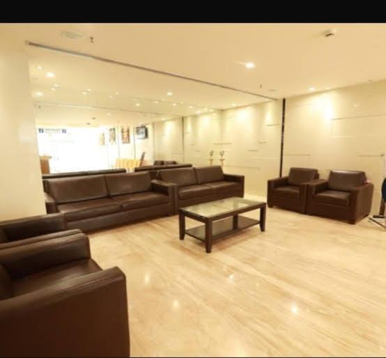 Hotel-S-Park Khammam Exteriér fotografie